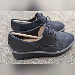 Clarks Black Textured Platform Lace-Up Derby Shoes (New)